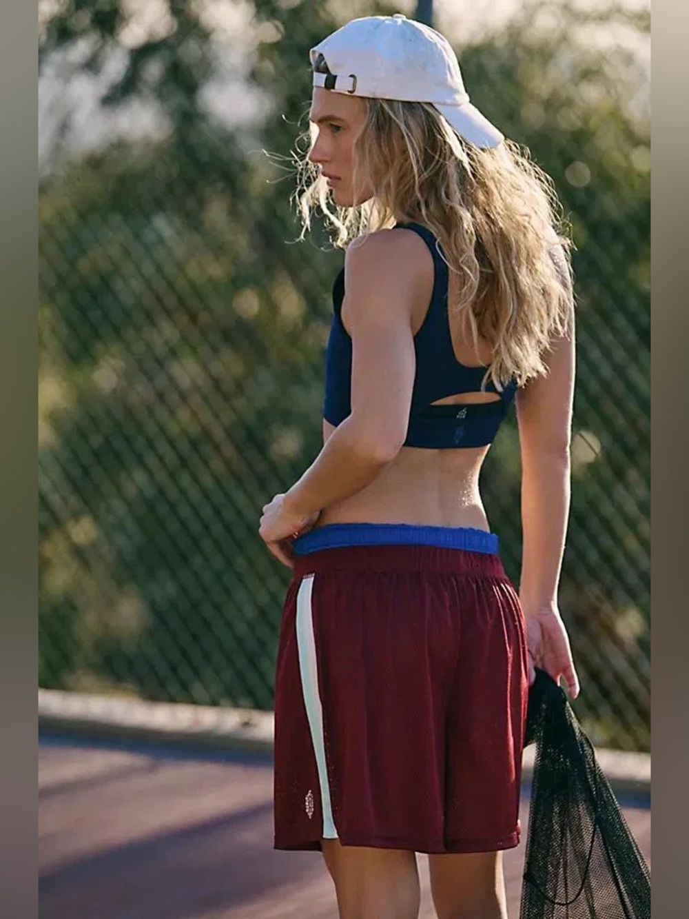 Free‎ People Burgundy Red Mesh Athletic Stripe Women’s Shorts When in Venice - Picture 3 of 7